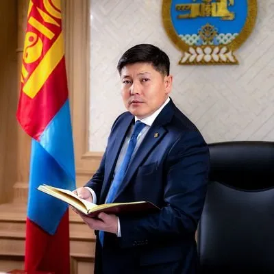 Х.Нямбаатар: 0.07 га-гаас бусад төрлийн газрыг дуудлага худалдаагаар олгоно