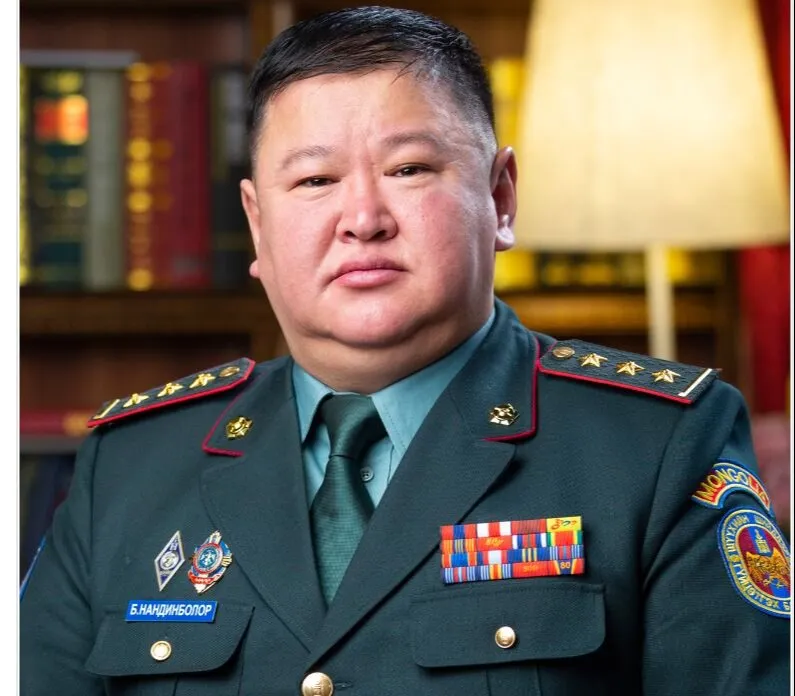 ШШГЕГ-ЫН ДАРГА О.АМАРСАНААГ ЧӨЛӨӨЛЖ, ХУРАНДАА Б.НАНДИНБОЛОРЫГ ТОМИЛЖЭЭ