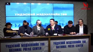 “БОСОО ХӨХ МОНГОЛ” ТББ ХҮҮХЭД, ЭМЭГТЭЙЧҮҮДИЙН ЭСРЭГ ҮЙЛДЭГДЭЖ БУЙ ГЭМТ ХЭРГИЙН ХУУЛИЙГ ЧАНГАТГАХ ТАЛААР МЭДЭЭЛЖ БАЙНА