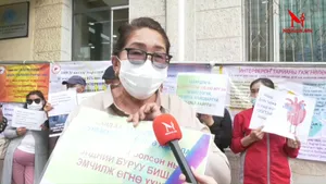 ЭЛЭГНИЙ В.Д ВИРУСТЭЙ ИРГЭДИЙГ ГАДААДАД ЭМЧИЛГЭЭНД ХАМРУУЛНА ГЭЖ ЭМЯ-НЫ САЙДЫН МЭДЭГДЭЛ НЬ ХУДАЛ УУ ?