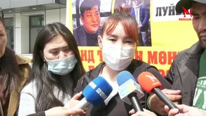 БАЙР ЗАХИАЛСАН ИРГЭД ӨЛСГӨЛӨН ЗАРЛАЖ БАЙХАД ЗАХИАЛГА АВЧ ЛУЙВАРДСАН ЭТГЭЭД НЬ ЦАГДААГИЙН АЛБА ХААГЧДЫГ "АЖИЛТАН" ШИГЭЭ АШИГЛАЖ БАЙНА !!