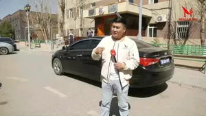 СХД-ИЙН ИРГЭД ӨЛСГӨЛӨН ЗАРЛАЖ ЭРҮҮЛ МЭНДЭЭРЭЭ ХОХИРЧ БАЙХАД ДҮҮРГИЙН УДИРДЛАГУУД ТЭДНИЙГ ХҮН ГЭЖ ТООХГҮЙ БАЙНА !!!