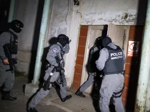 ХАР ТАМХИ ОРУУЛЖ ИРЖ, БОРЛУУЛДАГ ГУРВАН БҮЛГИЙН 20 ГАРУЙ ЭТГЭЭДИЙГ БАРИВЧИЛЖЭЭ