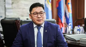 УИХ-ЫН ГИШҮҮН Н.БАТСҮМБЭРЭЛ: АЙМГУУДЫГ НЭГТГЭЖ СУМДЫН ТООГ ЗОРИГТОЙ ЦӨӨЛЬЕ