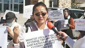 БАГАНАТ ӨРГӨӨ ХХК ГЕОКАНОН ТӨВ ХХК-НААС БАРИЛГА ШИЛЖҮҮЛЖ ДУУСАХЫГ ИРГЭД ШААРДАЖ БАЙНА