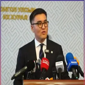 Ч.ЛОДОЙСАМБУУ: Ч.ӨНӨРЦЭЦЭГ СЭТГҮҮЛЧИЙН ШҮҮХ ХУРАЛ ХААН ЗАСАГЛАЛЫН ШҮҮХ ХУРАЛ БОЛЛОО