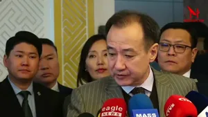 УТААНЫ АСУУДЛААР НЭЭЛТТЭЙ СОНСГОЛЫГ ЗОХИОН БАЙГУУЛАХ ҮҮРЭГ БҮХИЙ АЖЛЫН ХЭСГИЙН ГИШҮҮД МЭДЭЭЛЭЛ ХИЙЖ БАЙНА