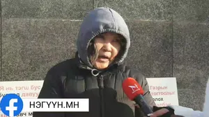 ТӨРИЙН ОРДНЫ БАРУУН ХААЛГА ДЭЭРЭЭС ШУУД