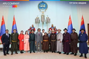 АПУ ХК-ИЙН 100 ЖИЛИЙН АМЖИЛТЫГ БҮТЭЭЛЦСЭН ЭРХМҮҮДИЙГ ТӨР ЗАСАГ ӨНДРӨӨР ҮНЭЛЛЭЭ