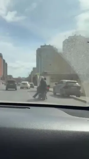 ИРГЭН: ХҮҮХЭД ТАНЬ ГЭНЭН, ТОМООГҮЙ ҮЙЛДЭЛ ХИЙЖ БАЙГАА ТА МЭДЭЖ БАЙГАА ЮУ❓
ХҮҮХДҮҮДДЭЭ САНУУЛААРАЙ❗