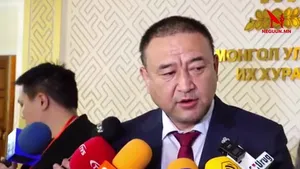 Б.ЧОЙЖИЛСҮРЭН: ЭРДЭНЭБҮРЭНГИЙН УСАН ЦАХИЛГААН СТАНЦАД 260 САЯ ОРЧИМ АМ.ДОЛЛАРЫН ЗЭЭЛИЙГ ЭКСИМ БАНКНААС АВЧ БАЙНА  �