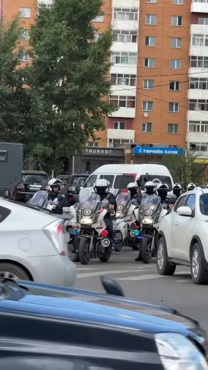 Иргэн: Энэ чинь л Улс орны нүүр царай хөгжил шүү дээ
Үнэндээ л гоё харагдаж байна.