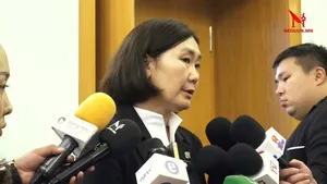 Л.Мөнхбаясгалан:Дэлхий нийтийн анхаарлын төвд орсон, газар нутгийн 76 хувь нь цөлжсөн, ус нь ширгэсэн байгаа хирнээ төсөв тавих байгаа нь төрийн маш том алдаа