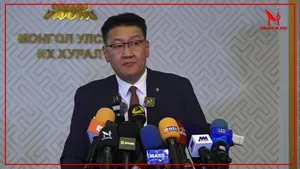 АДМИНЕРАЛЫГ Д.АМАРБАЯСГАЛАН ДАРГЫН ХАМААРАЛ ГЭЭД УЛСТӨРЖҮҮЛЭЭД НҮҮРСНИЙ ХУЛГАЙЧ БОЛГООД БАЙНА. ГЭТЭЛ БОРТЭЭГ ЧИНЬ МТАС ТҮНШЛЭЛТЭЙ ГЭРЭЭ ХИЙСЭН ЮМ БИШ ҮҮ? ЭНЭ ТҮНШЛЭЛИЙН 4 КОМПАНИЙН НЭГ БОЛОХ ТАВАН ХУР