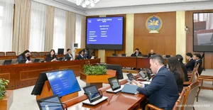 ЭЗБХ: Монголбанкны Хяналтын зөвлөлийн үйл ажиллагааны талаарх мэдээллийг сонсож, хуулийн төслүүдийг хэлэлцэхийг дэмжив