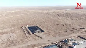 Хятад эзэнтэй "Доншен" газрын тос монгол ххк 30 жил монголын баялагийг зөөж хүн малыг хордуулж аажмаар үхэлж хүргэж байна.