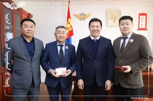 “ИНҮТ” ТӨХХК-ИЙН 2 АЖИЛТАН “АЛТАН ГАДАС” ОДОНГООР ЭНГЭРЭЭ МЯЛААЛАА