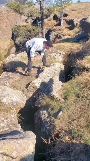 ХАДАНД ХАВЧУУЛАГДСАН ИШГИЙГ ГАРГАЖЭЭ