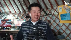 "АНОД" БАНКНЫ ЗАХИРАЛ АСАН Д.ЭНХТӨРТ: 8 ЖИЛ ШОРОНД СУУГААД 10 ЖИЛ ЭРХЭЭ ЭДЭЛЖ ЧАДАХГҮЙ БАЙНА