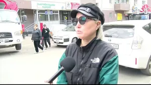БЗД-ЫН 16-Р ХОРООНЫ 52-Р БАЙРНЫ ИРГЭДИЙН ЭРХИЙГ ЗӨРЧИЖ ЗӨВШӨӨРӨЛГҮЙ БАРИЛГА БАРЬЖ БАЙНА