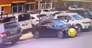 МАШИН ДЭЭР ГУЛГАЖ ТОГЛОСОН ХҮҮХДИЙН ЭЦЭГ ЭХИЙГ 4.7 САЯ ТӨГРӨГӨӨР ТОРГОЖЭЭ‼️