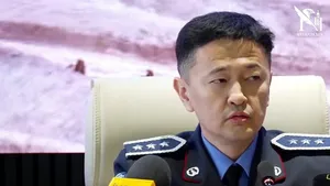 ЦАГДААГИЙН БАЙГУУЛЛАГААС МӨРДӨН ШАЛГАХ АЖИЛЛАГАА ЯВУУЛЖ БАЙГАА ЭРҮҮГИЙН ХЭРГИЙН ТАЛААР МЭДЭЭЛЭЛ ХИЙЖ БАЙНА